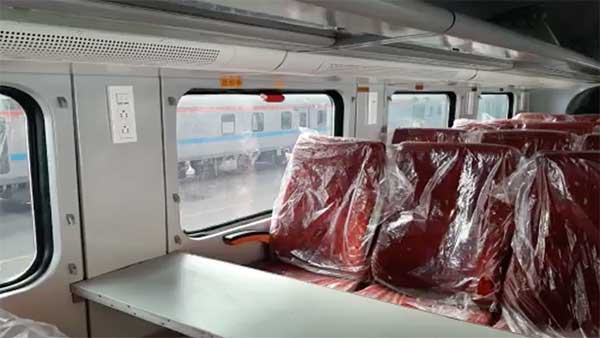 New Faster Double-decker Train: नई डबल डेकर ट्रेन कोच चलेगी 160 किमी/घंटा की रफ्तार से