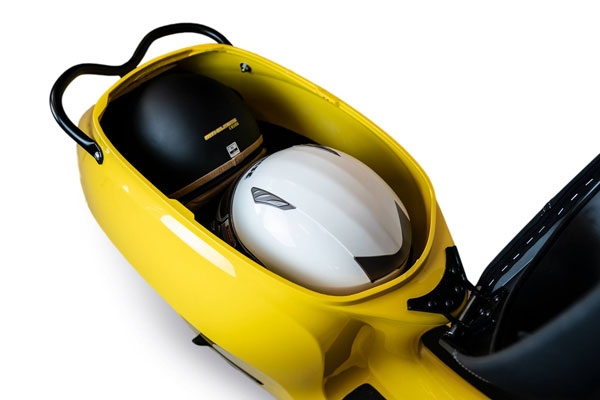 Ola E-Scooter Coming Next Year: ओला अगले साल जनवरी में लाएगी अपनी इलेक्ट्रिक स्कूटर, जानें