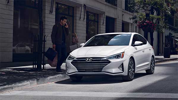 2021 Hyundai Elantra N Revealed: हुंडई एलांट्रा एन की तस्वीरों में हुआ खुलासा, जानें क्या मिलेगा नया