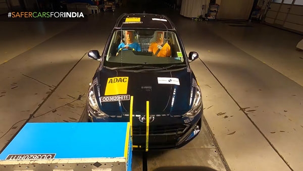 Tata Takes A Dig At The Hyundai Grand i10: टाटा मोटर्स ने उड़ाया हुंडई ग्रैंड आई10 नियोस की सेफ्टी का मजाक