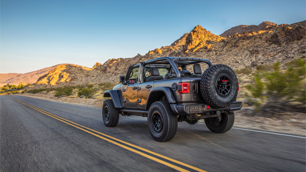 Jeep Wrangler Rubicon 392 Unveiled: जीप रैंगलर रुबिकॉन 392 का खुलासा, यह है सबसे दमदार एसयूवी