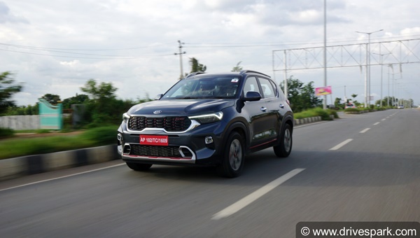Nissan Magnite Vs Kia Sonet: Mileage Comparison: निसान मैग्नाईट बनाम किया सॉनेट: माइलेज तुलना