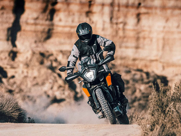 KTM 250 Adventure Launch Details: केटीएम एडवेंचर 250 भारत में नवंबर में होगी लॉन्च, जानें
