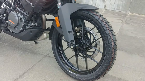 KTM 250 Adventure Walkaround Video: लॉन्च से पहले केटीएम 250 एडवेंचर की जानकारी आई सामने