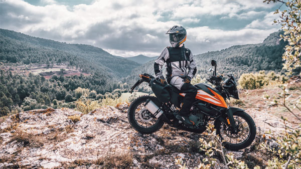 KTM 250 Adventure Launched: केटीएम एडवेंचर 250 भारत में हुई लॉन्च, कीमत 2.49 लाख रुपये