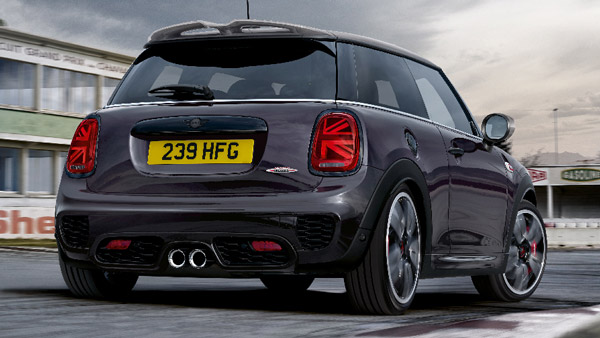 MINI John Cooper Works GP Edition: मिनी जॉन कूपर वर्क्स जीपी लिमिटेड एडिशन भारत में लॉन्च