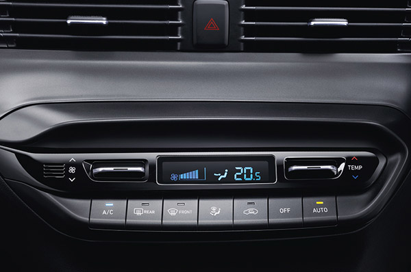 New Hyundai i20 Variant Wise Features: नई हुंडई आई20 के किस वैरिएंट में हैं कौन से फीचर्स, जानें