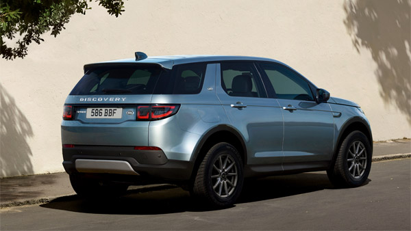New Land Rover Discovery Revealed: लैंड रोवर डिस्कवरी माइल्ड हाइब्रिड हुई पेश, जानें क्या हैं फीचर्स