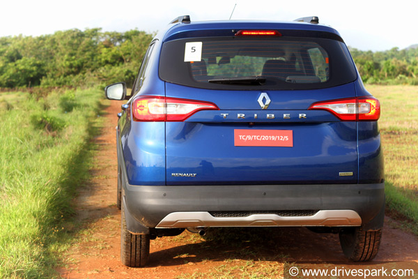 Renault Triber Turbo Launch Delayed: रेनॉल्ट ट्राइबर टर्बो की लॉन्च में हुई देरी, जानें क्या है वजह