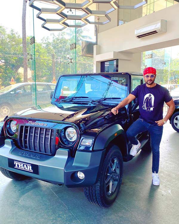 Celebrities Bought 2020 Mahindra Thar: इन सेलेब्रिटीज ने भी खरीदी नई महिंद्रा थार, सर चढ़ कर बोल रही इस कार की दीवानगी