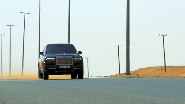 Rolls-Royce Cullinan Off-Roader: रोल्स-रॉयस कलिनन की दिखी ऑफ-रोडिंग क्षमता, देखें वीडियो