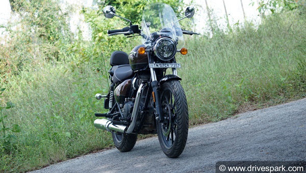 Royal Enfield Meteor 350 Review In Hindi: रॉयल एनफील्ड मिटिओर 350 रिव्यू: राइडिंग अनुभव, फीचर्स, सीटिंग, परफॉर्मेंस