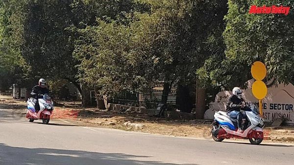 Suzuki Burgman Street Electric: सुजुकी बर्गमन स्ट्रीट इलेक्ट्रिक टेस्टिंग के दौरान दिखी, देखें तस्वीरें