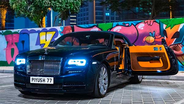 Indian Billionaire Rolls Royce Collection: दुबई में रहने वाले 29 साल के इस अरबपति के पास है रोल्स रॉयस का शानदार कलेक्शन
