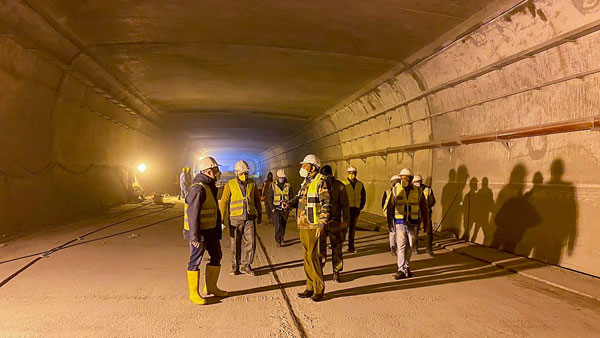 Record Vehicles Crosses Atal Tunnel: अटल टनल से एक दिन में सबसे अधिक 5,450 वाहन गुजरे, बना नया रिकॉर्ड