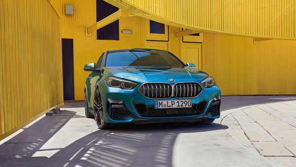 BMW Cars Price Hike: बीएमडब्ल्यू 4 जनवरी से बढ़ाएगी अपनी कारों की कीमतें, 2 प्रतिशत की होगी वृद्धि