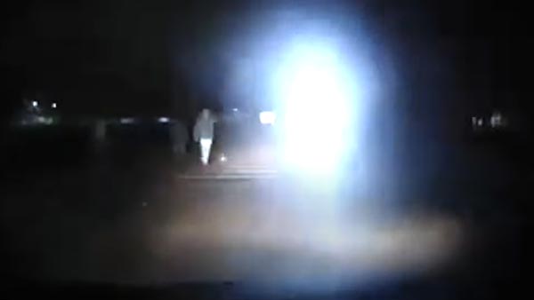 Car Robbery Attempt Failed: ड्राइवर की सूझ-बूझ से लुटने से बची कार, देखें हैरान कर देने वाला वीडियो