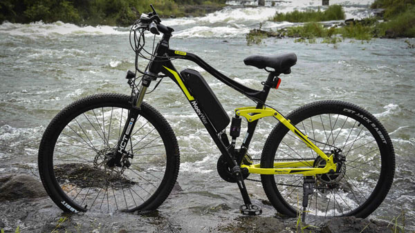 EMotorad Sold 1200 e-Cycles: पुणे स्थित ईवी स्टार्टअप ने एक माह में बेची 1200 ई-साइकिल