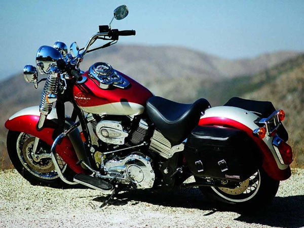 Bajaj Registers New Trademark: बजाज ने अमेरिकी बाइक कंपनी का ट्रेडमार्क करवाया रजिस्टर, जानें
