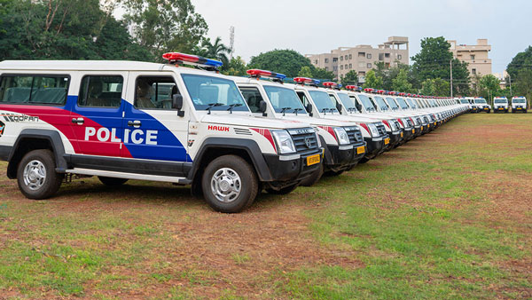 AP Police Gets 36 Force Trax SUVs: आंध्र प्रदेश पुलिस के बेड़े में शामिल हुई 36 फोर्स ट्रैक्स एसयूवी