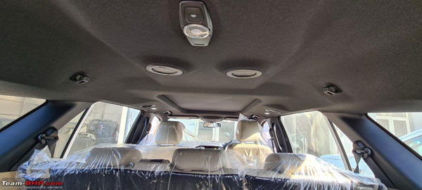 Ford Endeavour Feature Revised: फोर्ड एंडेवर के फीचर्स में आई कमी, कंपनी ने किये बदलाव