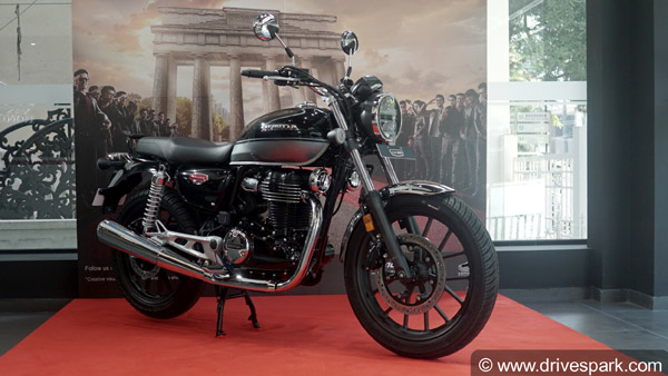 Honda Bike Sales November 2020: होंडा मोटरसाइकिल की बिक्री में आई 11 प्रतिशत की बढ़त, जानें आकड़े