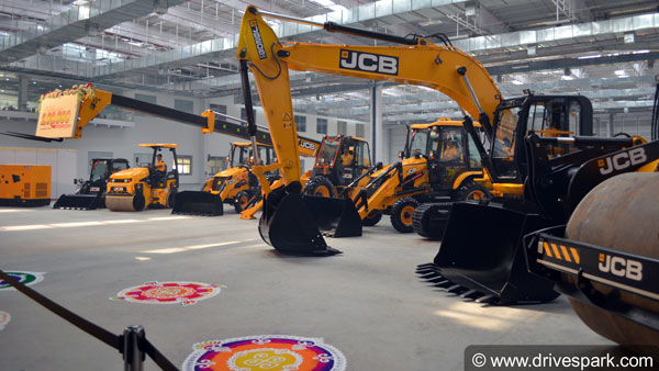 JCB Inaugurates New Parts Plant: जेसीबी ने हरियाणा में खोला सबसे बड़ा पार्ट्स सेंटर