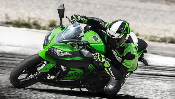 Kawasaki Ninja 300 BS6: कावासाकी निंजा बीएस6 का हुआ खुलासा, जल्द होगी लाॅन्च