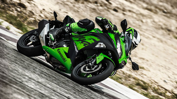 Kawasaki Ninja 300 BS6: कावासाकी निंजा बीएस6 का हुआ खुलासा, जल्द होगी लाॅन्च