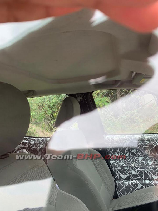 Mahindra Scorpio Sting Spied: नई महिंद्रा स्कॉर्पियो स्टिंग टेस्टिंग के दौरान आई नजर, इंटीरियर का खुलासा