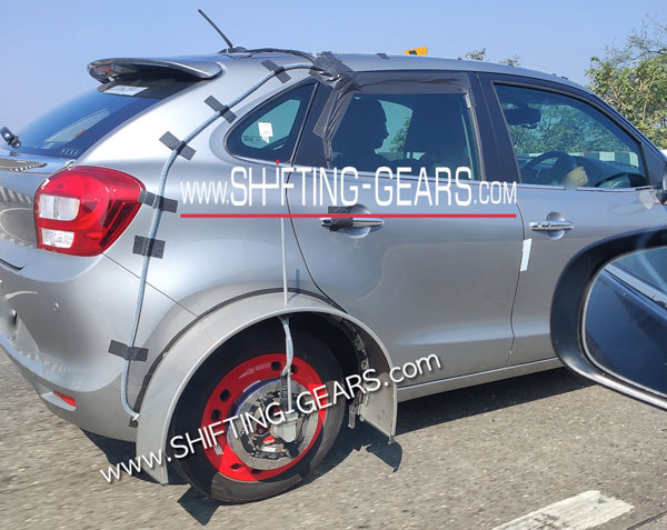 Maruti Suzuki Baleno Hybrid: मारुति जल्द ही ला सकती है बलेनो को हाइब्रिड वर्जन, टेस्टिंग करते दिखी