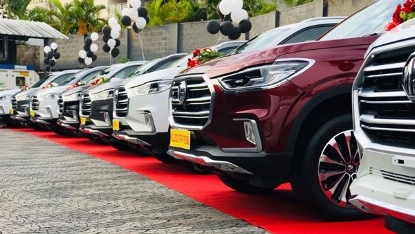 MG Gloster Delivery: एमजी ग्लोस्टर की हो रही है बंपर डिलीवरी, शोरूम ने एक दिन में बेची 7 कारें