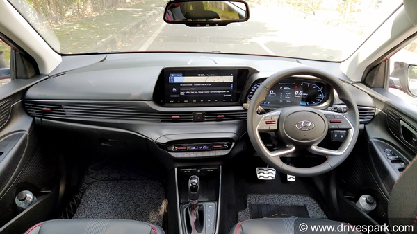 Hyundai i20 Booking Milestone: नई हुंडई आई20 की बुकिंग 25,000 के पार, शानदार चल रही बिक्री