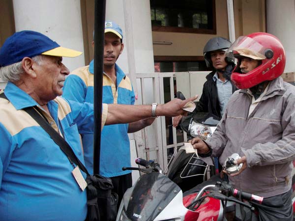 Petrol-Diesel Price Hike: पेट्रोल की कीमत ने पार किया 90 रुपये का आकड़ा, दो महीने में सबसे अधिक