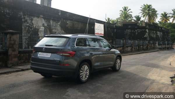 Skoda Kodiaq Facelift Launch Details: स्कोडा कोडिएक फेसलिफ्ट 2021 के मध्य तक हो सकती है लॉन्च