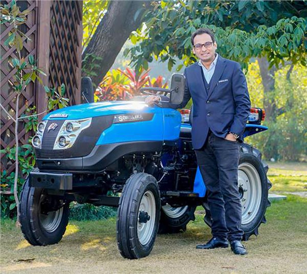 Sonalika First Field Ready Electric Tractor: सोनालिका ने भारत में लॉन्च किया पहला इलेक्ट्रिक ट्रैक्टर