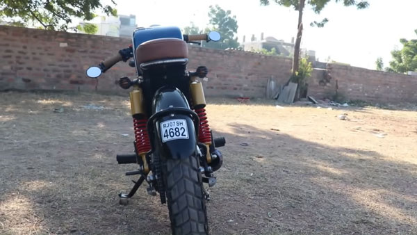 Hero Splendor Modification: हीरो स्प्लेंडर को मॉडिफाई कर बनाया बीएमडब्ल्यू कैफे रेसर, देखें वीडियो