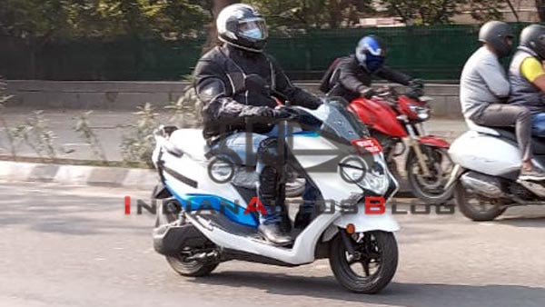 Suzuki Burgman Electric Spied: सुजुकी बर्गमैन इलेक्ट्रिक टेस्टिंग करते आई नजर, चेतक को देगी टक्कर