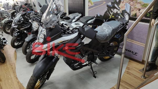 Suzuki V-Strom 650 XT BS6: नई सुजुकी वी-स्टॉर्म 650 एक्सटी डीलरशिप पर पहुंची, जानें