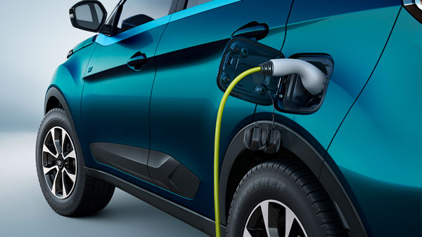 Tata Nexon EV Subscription Price: टाटा नेक्सन ईवी के सब्सक्रिप्शन की कीमत हुई कम, जानें