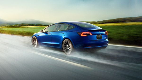 Upcoming Electric Cars In India: भारत मे अगले साल लाॅन्च होंगी ये नई इलेक्ट्रिक कारें, देखें सूची