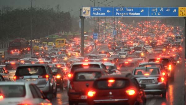 टर्बो-पेट्रोल कार से कैसे निकालें ज्यादा से ज्यादा माइलेज, इन 5 टिप्स का रखें ध्यान