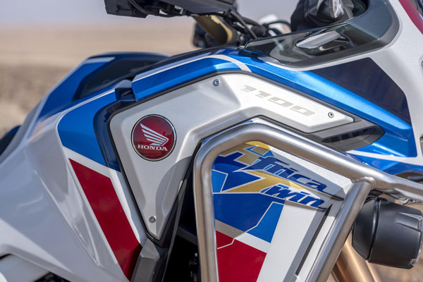 Honda Africa Twin Adv Sports Launched: होंडा अफ्रीका ट्विन ए़डवेंचर स्पोर्ट्स भारत में लॉन्च, जानें कीमत