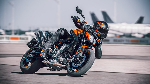 KTM 890 Duke Unveiled: नई केटीएम 890 ड्यूक का हुआ खुलासा, जानें क्या हैं फीचर्स