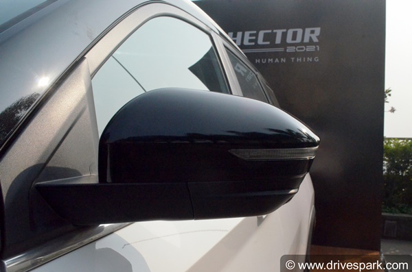 2021 MG Hector Facelift SUV (First Look): नई एमजी हेक्टर फेसलिफ्ट (फर्स्ट लुक): डिजाईन, फीचर्स, इंटीरियर, इंजन विकल्प