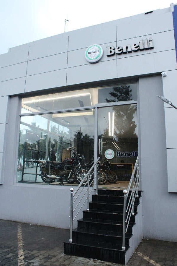 Benelli New Dealership Open: बेनेली अब दक्षिण भारत में भी बना रही पकड़, वेल्लोर में खोली 38वीं डीलरशिप