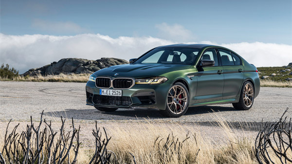 BMW M5 CS Unveiled: बीएमडब्ल्यू एम5 सीएस सेडान का खुलासा, ‘एम’ सीरीज की सबसे ताकतवर कार