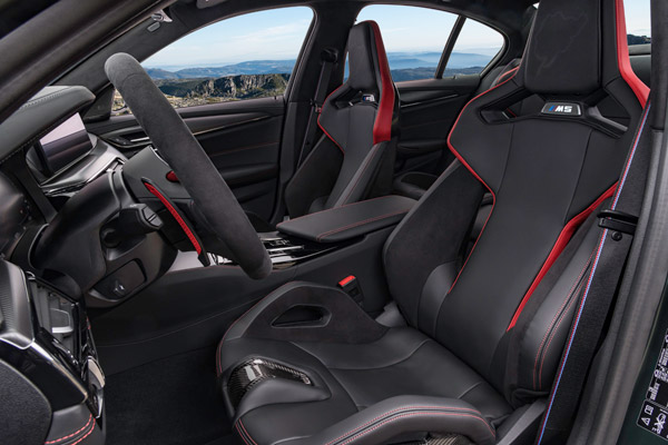 BMW M5 CS Unveiled: बीएमडब्ल्यू एम5 सीएस सेडान का खुलासा, ‘एम’ सीरीज की सबसे ताकतवर कार