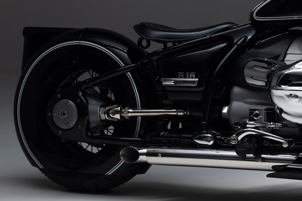 BMW R18 Modification: बीएमडब्ल्यू बाइक का ऐसा अवतार नहीं देखा होगा पहले