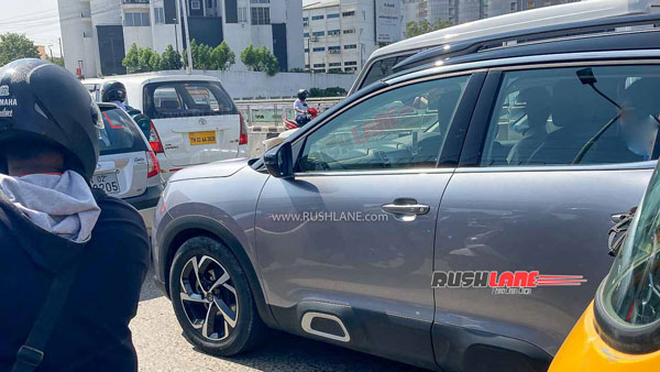 Citroen C5 Aircross Spied: सिट्रोन सी5 एयरक्रॉस नए डुअल टोन अवतार में टेस्ट करते आई नजर, अगले महीने किया जाएगा पेश